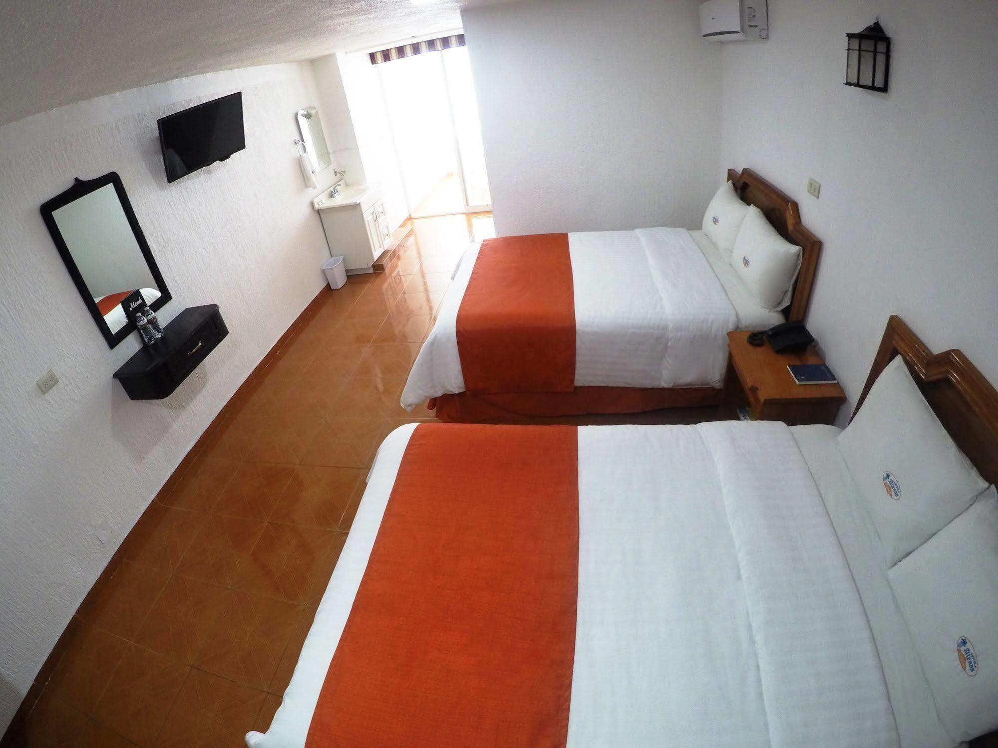 Hotel Atenas Халапа Екстер'єр фото